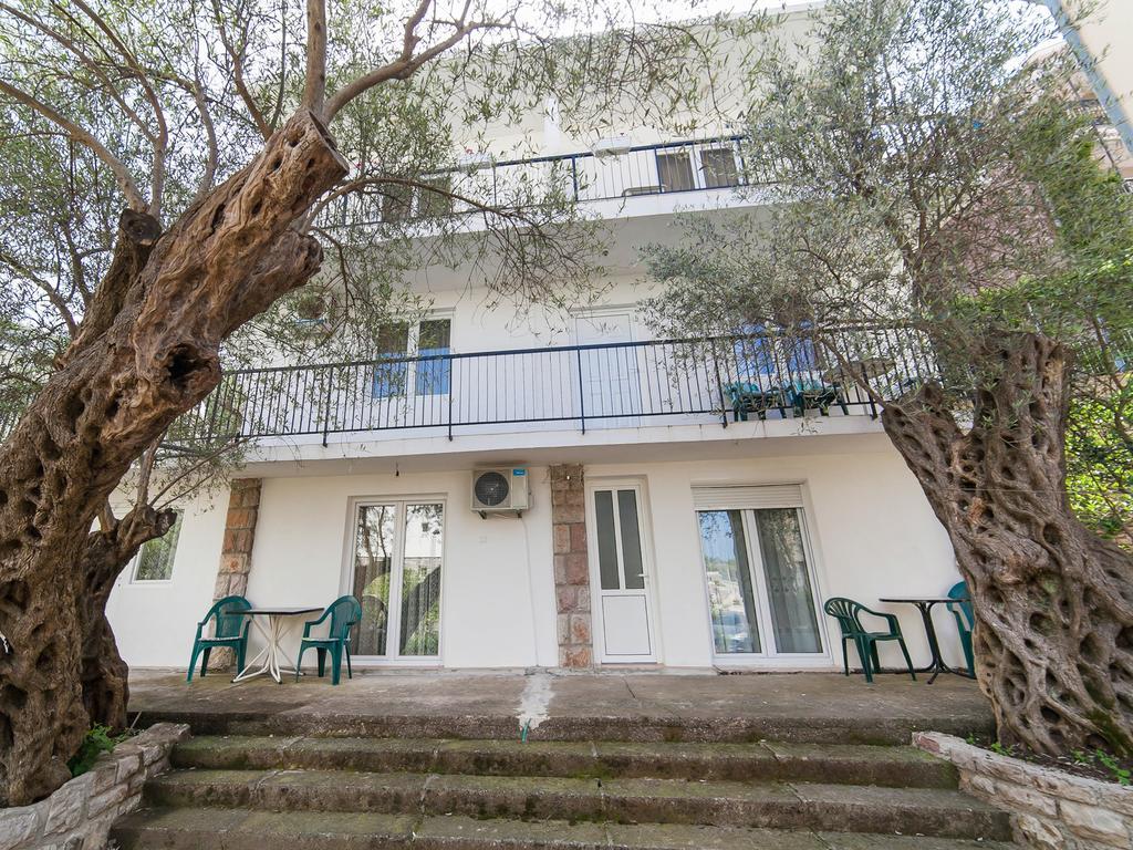 Hana Accommodation Ilha Ilha Sveti Stefan Exterior foto