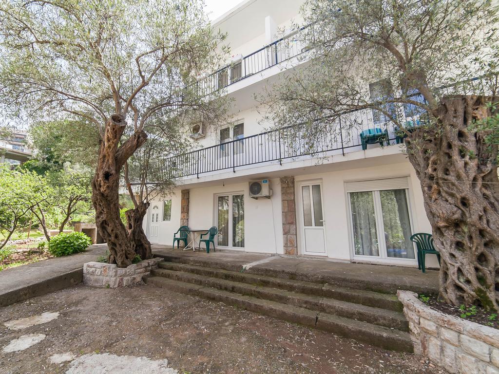 Hana Accommodation Ilha Ilha Sveti Stefan Exterior foto