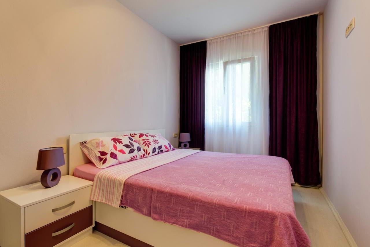 Hana Accommodation Ilha Ilha Sveti Stefan Exterior foto